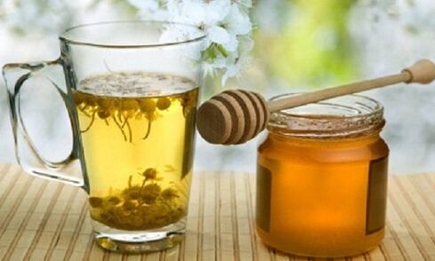 Herbal infusions with honey eliminate inflammation in prostatitis and are useful for the whole body.